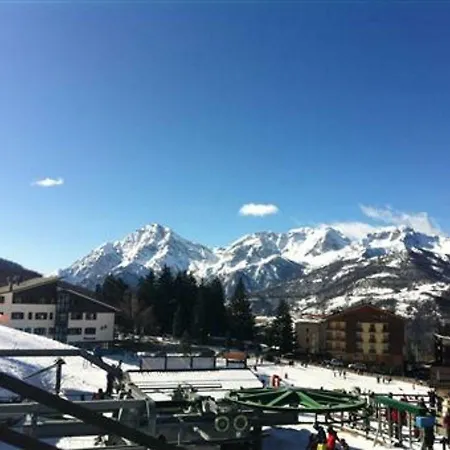 Apartment Clotes Sauze D Vicino Le Piste *
